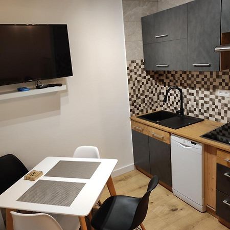 Ferienwohnung Studio Apartman Rose Plitvička Jezera Exterior foto